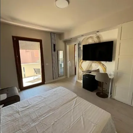 Le Terrazze Exclusive Roof Apartment