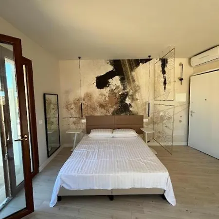 Le Terrazze Exclusive Roof Apartment *